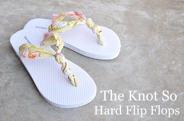 Tutorial: No-sew knotted fabric flip flops