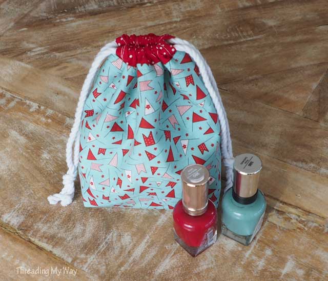 Sewing tutorial: Divided drawstring bag