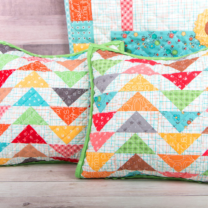 Sewing tutorial: Flying geese quilted pillow