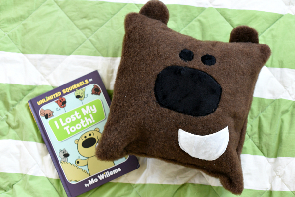 Sewing tutorial: Book character tooth fairy pillow