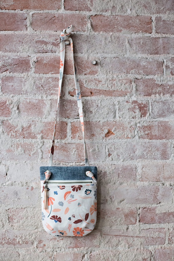 Free sewing pattern: Forage Bag in two sizes