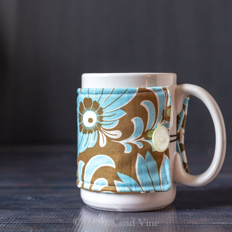 Sewing tutorial: Sew a mug cozy 