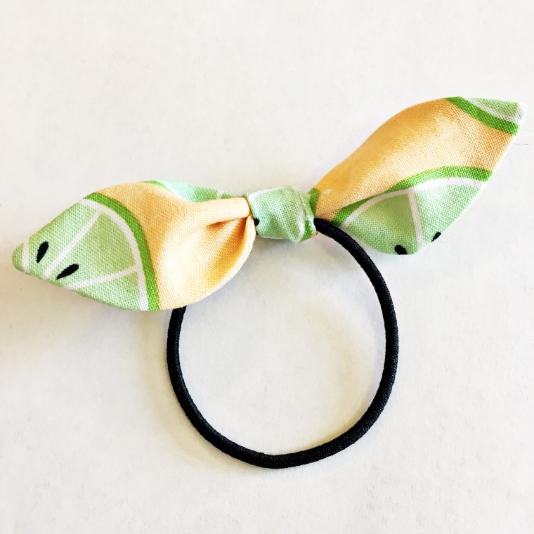 Sewing tutorial: Knotted bow hair tie