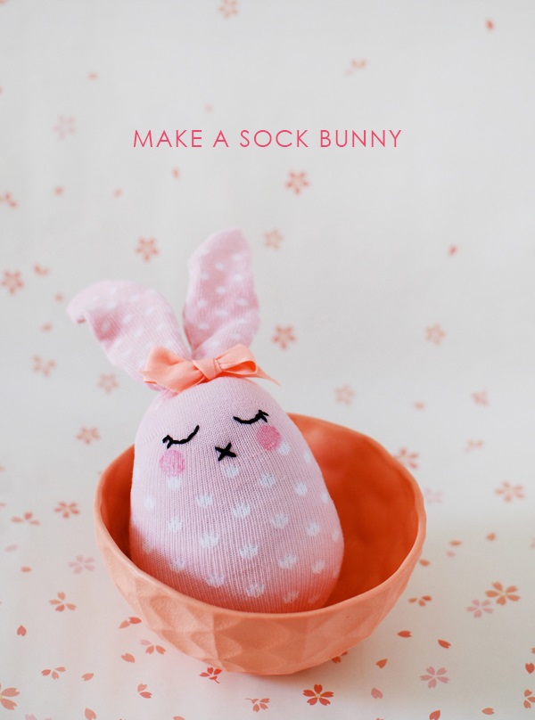 Sewing tutorial: Easy sock bunny for Easter