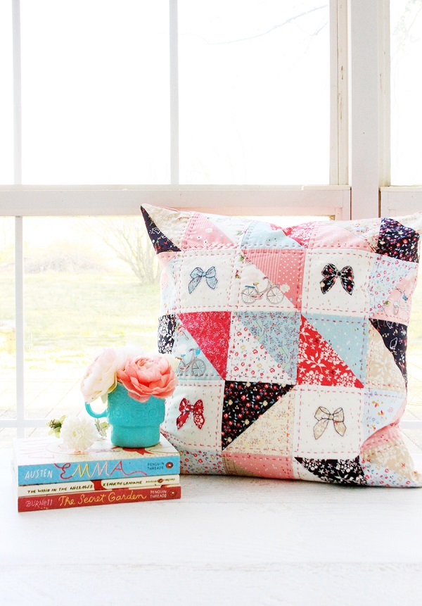 Sewing tutorial: Hand quilted patchwork pillow