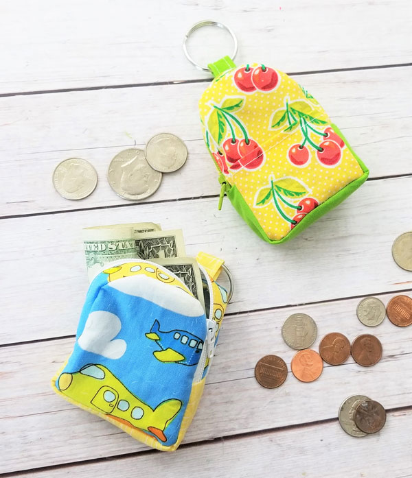 Sewing tutorial: Mini backpack coin pouch