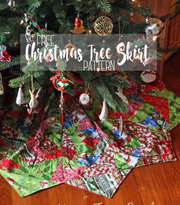 Free pattern: Paper pieced Christmas tree skirt
