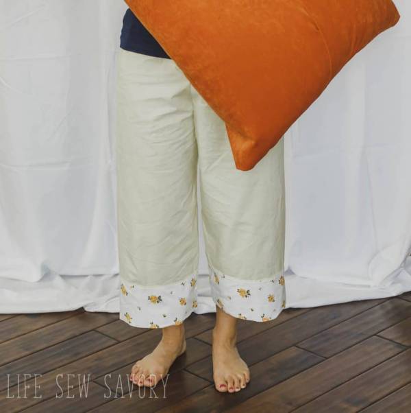 Free sewing pattern: Vintage sheet pajama pants