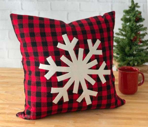 Snowflake Applique Pillow - Easy Sewing Tutorial