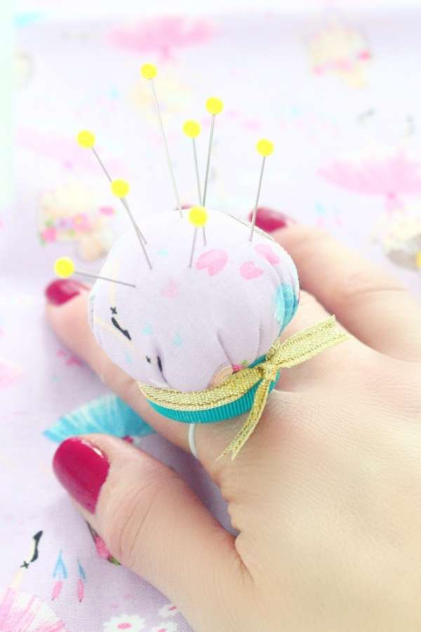 DIY Finger Pincushion - Tutorial