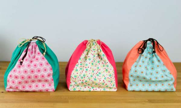 Boxy Drawstring Bag from Fat Quarters - Free Sewing Pattern