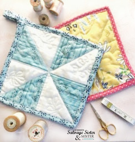 Quilted Pot Holders from Scrap Fabric - Sewing Tutorial