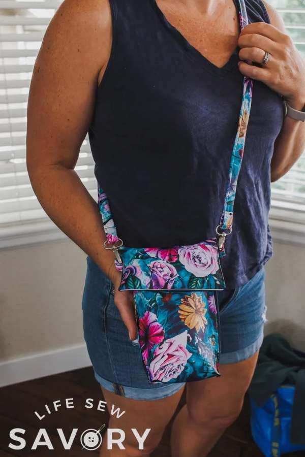 Fold Over Cross Body Bag - Free Pattern