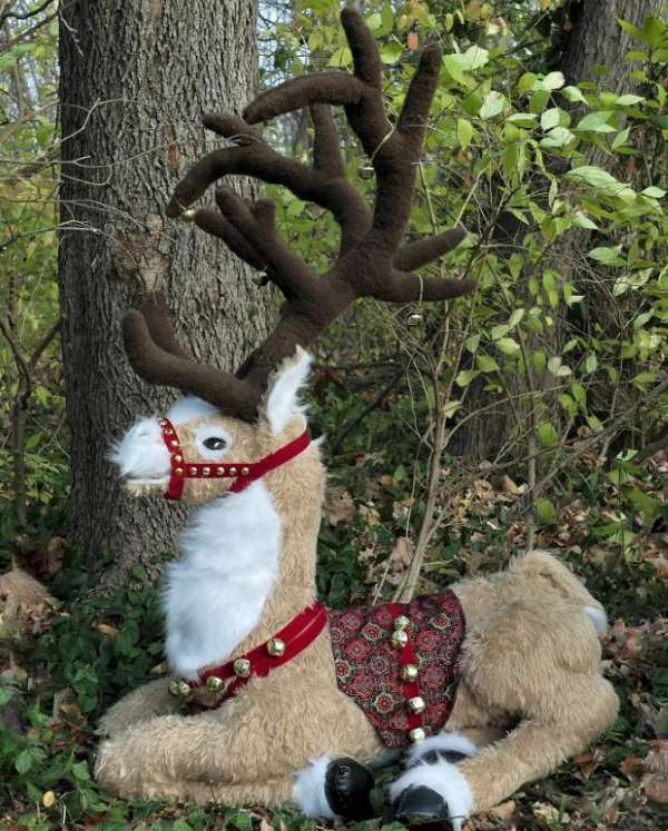 Create Your Own 4ft Giant Reindeer with This Adorable Sewing Pattern – Sewing Create Your Own 4ft Giant Reindeer with This Adorable Sewing Pattern – Sewing